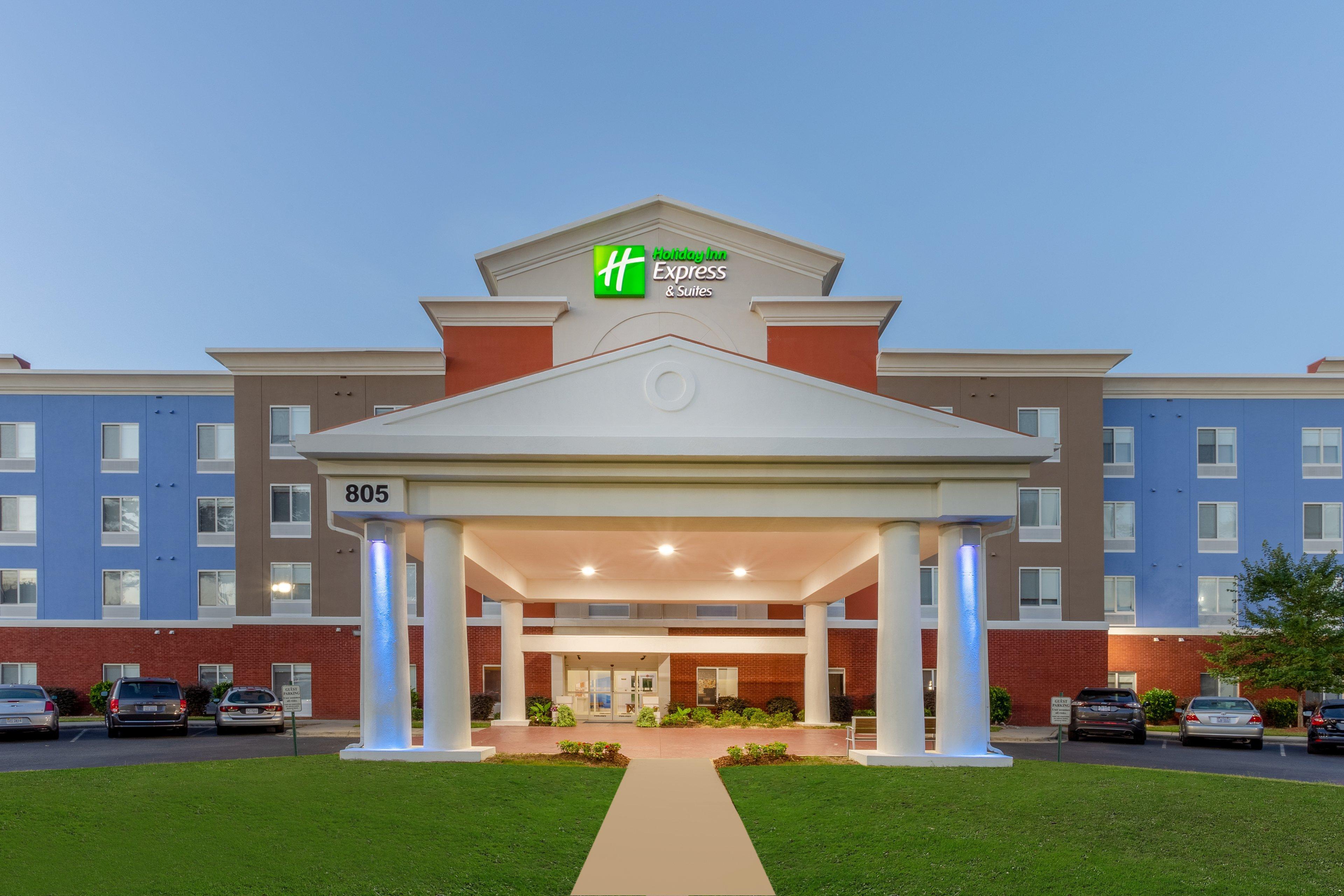 Holiday Inn Express Arrowood By Ihg Charlotte Exterior photo