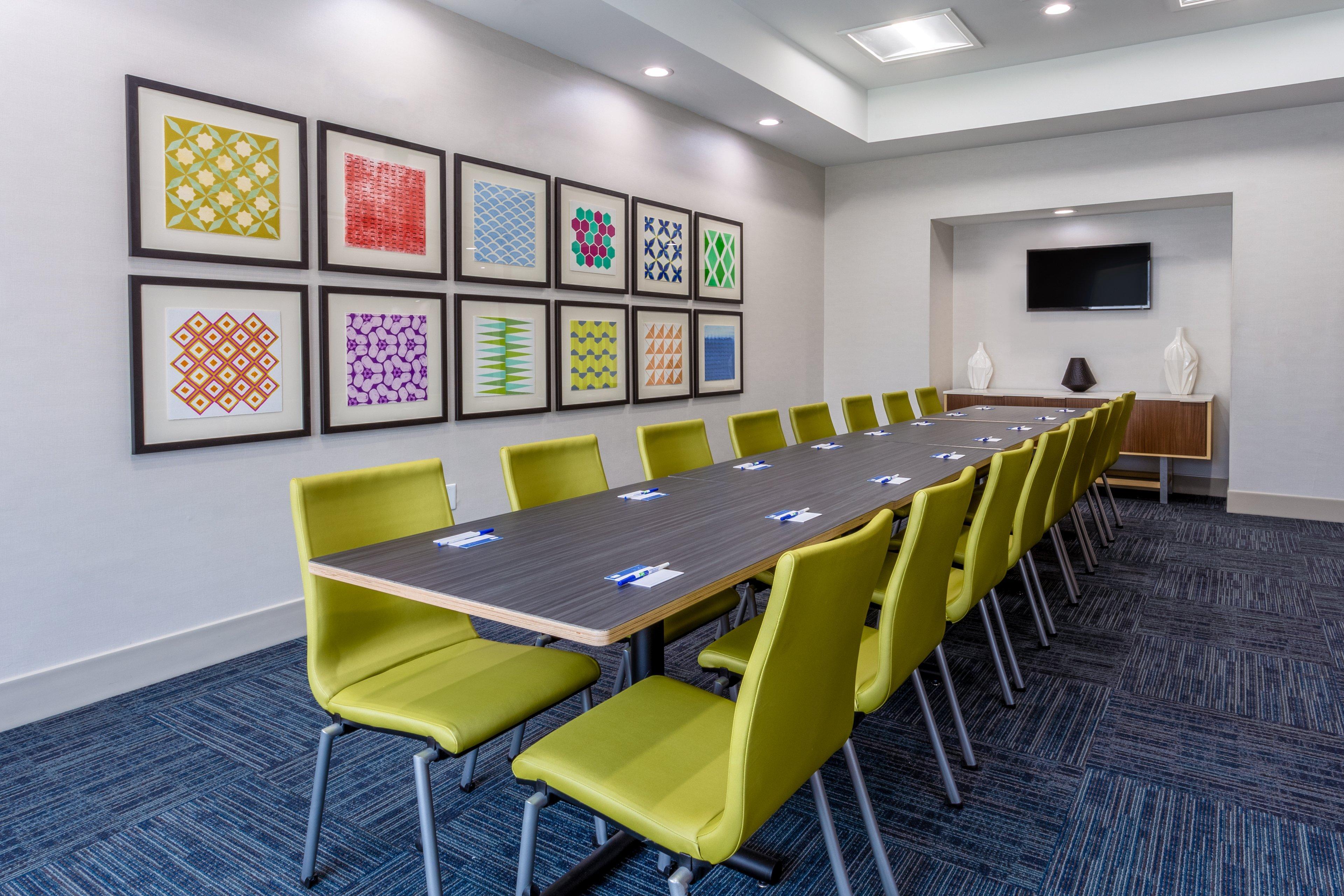 Holiday Inn Express Arrowood By Ihg Charlotte Exterior photo